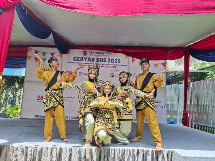 Keren! Siswa MTsN 3 Kota Jambi Raih Juara 1 Lomba Tari Gebyar SHS 2025