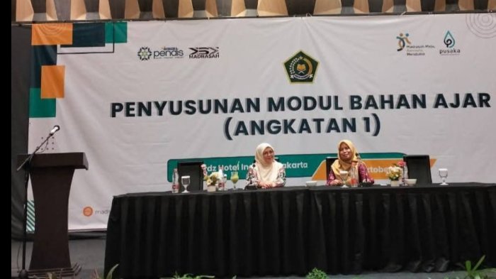 Wakakur MTsN 3 Kota Jambi Ikuti Lokakarya Penyusunan Modul Ajar KBC di Jakarta