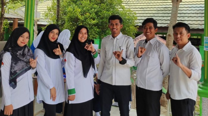 Suara Demokrasi Bergema di MTsN 3 Kota Jambi: Pemilihan Ketua OSIM 2025/2026 Berlangsung Meriah